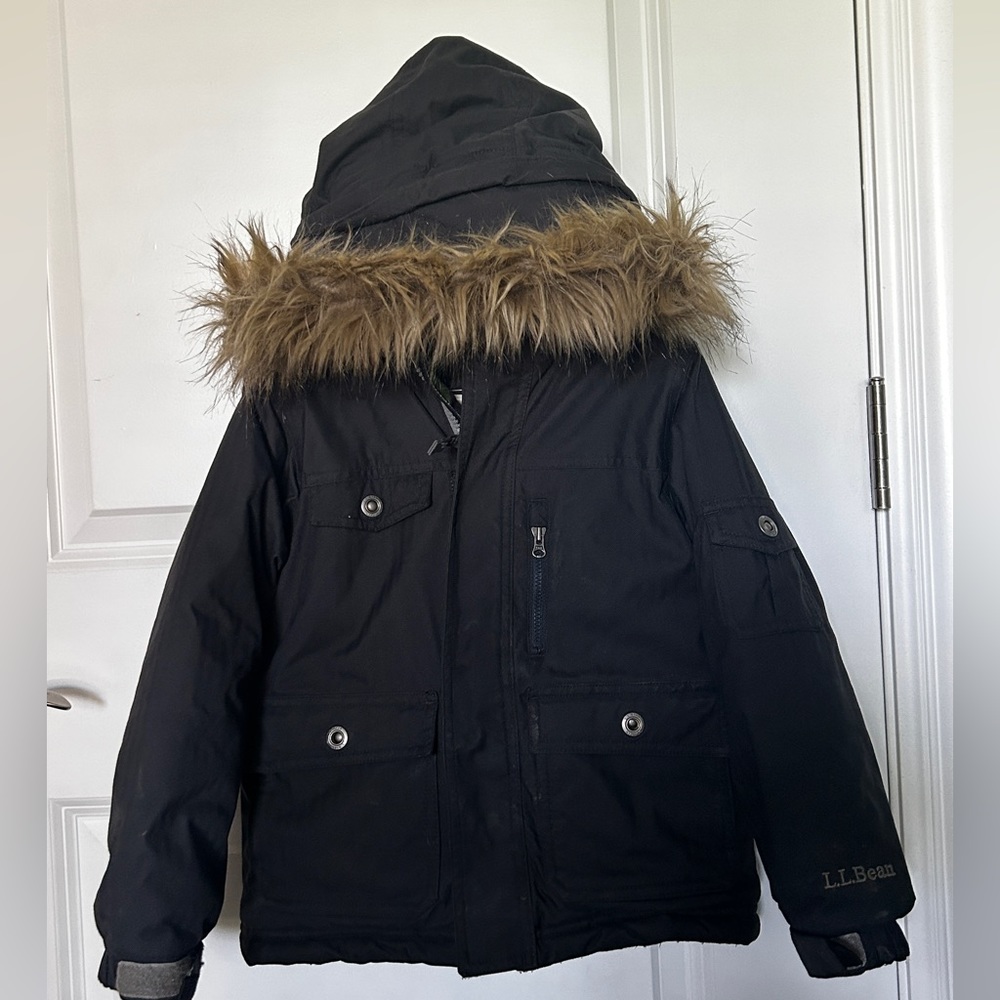 LL Bean Parka with detachable fur hood— size 4